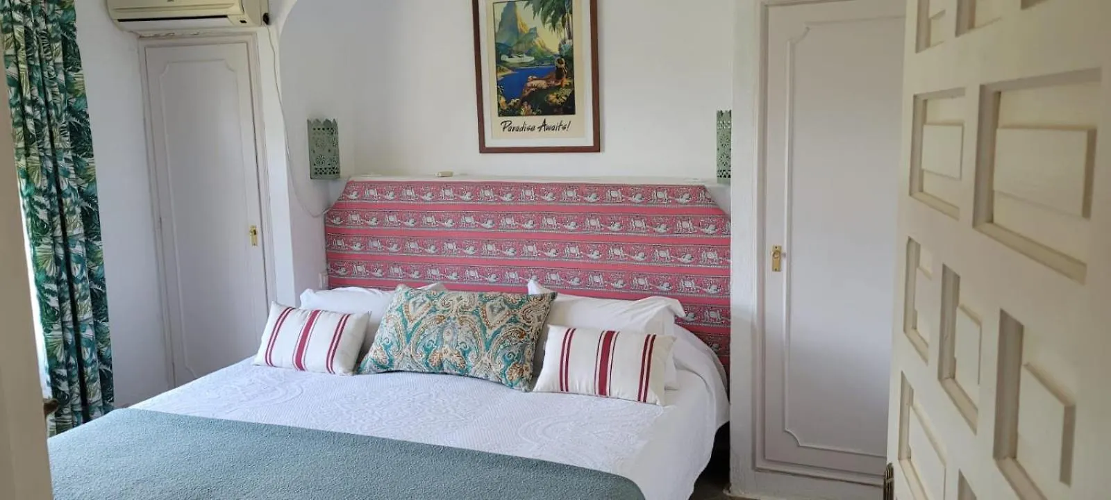 Guest house Georgesville Marbella Spain
